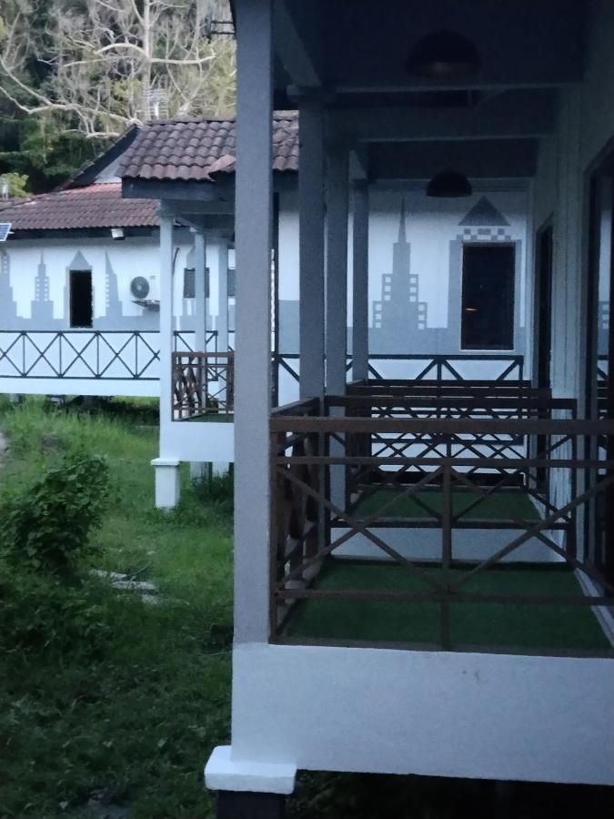 邦咯假日度假村 Kampong Sungai Udang 外观 照片